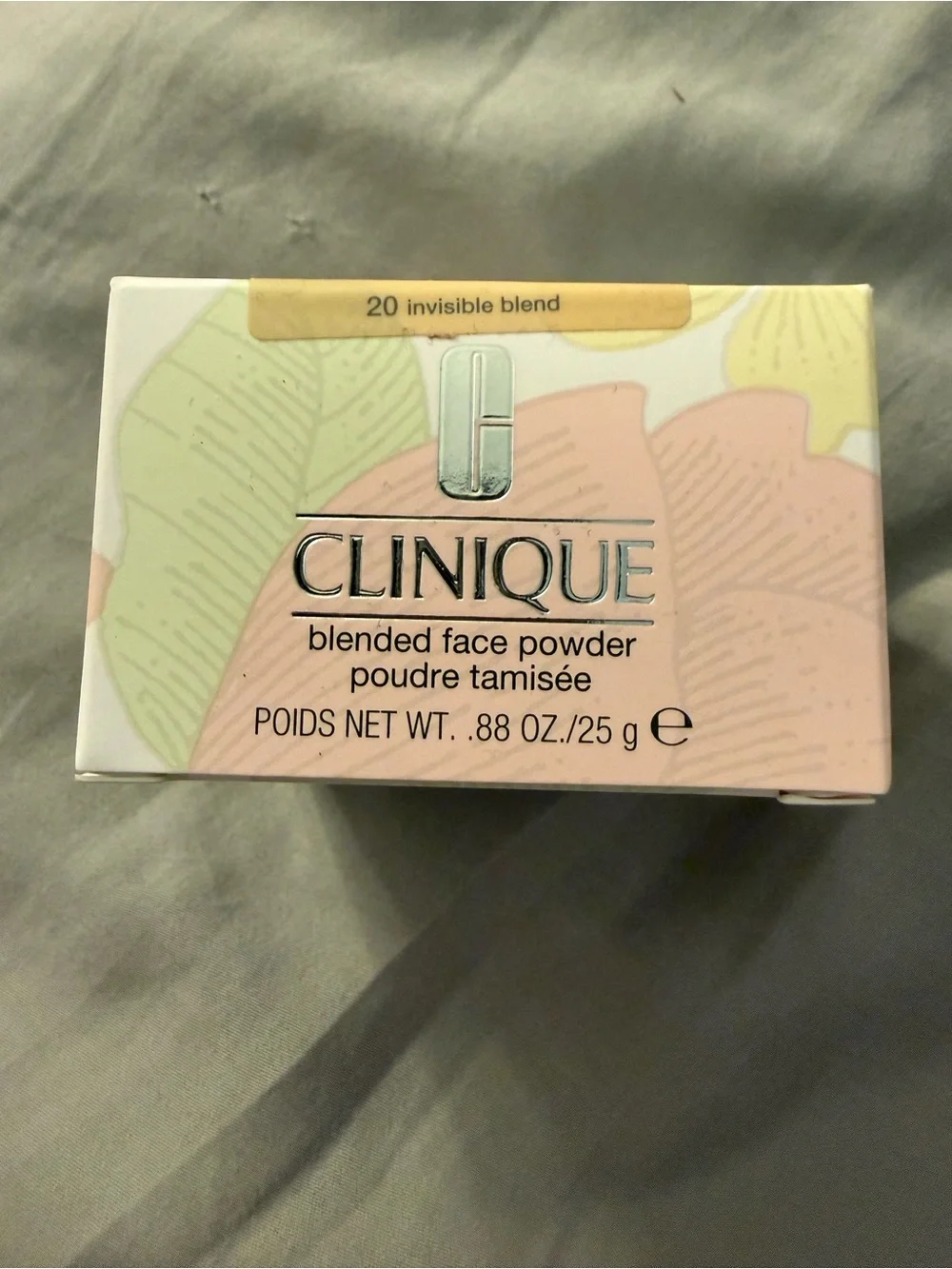 Clinique Blended Face Powder| Invisible Blend